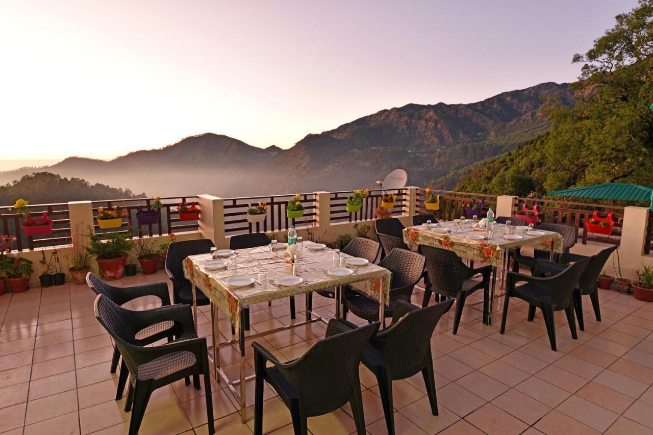 Green Roof Hotel Nainital Exteriör bild